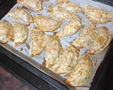 Foto del paso 3 de la receta: Empanadillas de aprovechamiento (salteado de verduras y pollo)