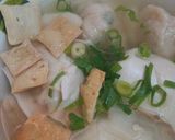 Foto langkah ke 3 dari resep Pangsit kuah segar kapulaga.