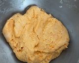 Foto langkah ke 2 dari resep Bubur sumsum candil ubi kuning.