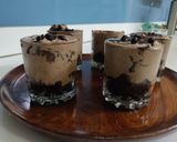 A picture of step 4 of Choco Brownie Shots.