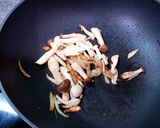 日式漢堡排佐雙醬的食譜步驟1照片