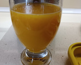 Foto del paso 1 de la receta: Polos de naranja y kiwi en moldes Lékué