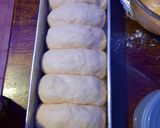 Foto langkah ke 3 dari resep Roti Sobek isi Coklat dan Keju.