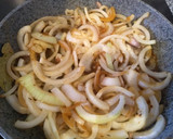 Foto del paso 2 de la receta: Atún rojo encebollado