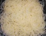 Foto langkah ke 4 dari resep Resep lumpia bihun praktis.