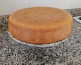 Foto del paso 8 de la receta Bizcocho (de anís y naranja) con harina de garbanzos relleno de crema pastelera