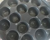 Foto langkah ke 4 dari resep Takoyaki Isi Sosis.