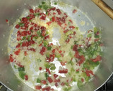 Foto del paso 4 de la receta: Empanadas de pollo súper fáciles! 💘