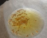 A picture of step 1 of Mooli paratha.