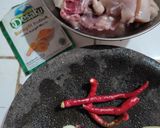 Foto langkah ke 1 dari resep Ayam Masak Merah 🇲🇾.