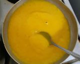 A picture of step 2 of Mango ice cream.