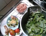 Foto langkah ke 1 dari resep Sayur asam simpel.