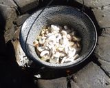 Bográcsos egyveleg recept fázis 6 fotója