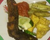 Foto langkah ke 3 dari resep Sambelan lele.