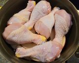 Foto langkah ke 2 dari resep Waterless Chicken Soup.