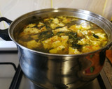 Foto del paso 7 de la receta: Sopa de pollo con verduras al ajillo
