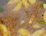 A picture of step 2 of Aloo keema.