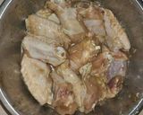 Foto langkah ke 2 dari resep Spicy Chicken Wings.