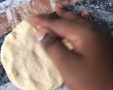 A picture of step 5 of Chicken stuffed buns.