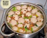 Foto langkah ke 6 dari resep Kuah Bakso SatSet Sedap.