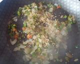 Foto del paso 2 de la receta: Pollo al horno y arroz con salteado de verduras #familiar