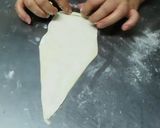 Foto del paso 5 de la receta: Cachitos (pan)