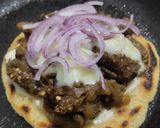 Foto del paso 7 de la receta: Arepa🫓con berenjenas tatemadas🍆agridulces🍯con queso🧀🥛🧄