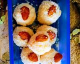 A picture of step 4 of Coconut & Pander laddoo.