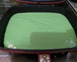 Foto langkah ke 3 dari resep Bolu Gulung Pandan Mini Happycall.