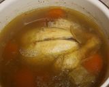 A picture of step 2 of Chicken broth.