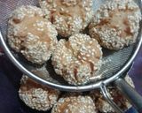 Foto langkah ke 6 dari resep Onde-onde keju.