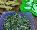 Foto langkah ke 3 dari resep Sambal teri cabe ijo.