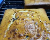 A picture of step 12 of Chocolate Chip Vanilla Cake 🎂.