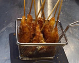 Foto del paso 4 de la receta: Langostinos panko con mantequilla de coliflor y cítricos