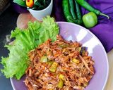 Foto langkah ke 4 dari resep Tongkol Suwir Cabe Hijau.