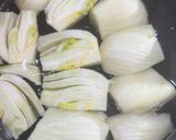 Foto del passaggio 1 della ricetta Finocchi gratinati al pecorino