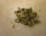 Foto del paso 3 de la receta: Empanadas de mónja y soque, y más con jalapeño y cebolla también