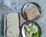 Foto langkah ke 1 dari resep Soup Oyong Misua.