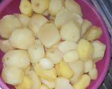 A picture of step 1 of Veggies potato.