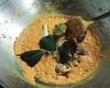 Foto langkah ke 4 dari resep Resep Gulai Ikan Salai Kecombrang.