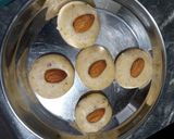 काजू बादाम कुकीज़ (Kaju badam cookies recipe in hindi) रेसिपी चरण 3 फोटो
