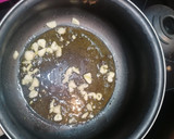 Foto del paso 2 de la receta: Tapa de chirlas al vino