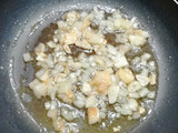 Spaghetti cremoso con setas (rápido y fácil)
