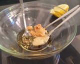 Foto del paso 1 de la receta: Salmón en freidora de aire Cosori, agridulce con brotes de wasabi