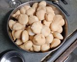 દહીં વડા (Dahi Vada Recipe In Gujarati) રેસીપી સ્ટેપ4ફોટો