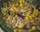Foto langkah ke 5 dari resep Ontong(jantung pisang) eseng koro.