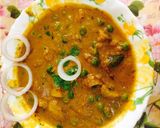 A picture of step 5 of Matar mushroom masala.