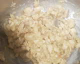 Foto del paso 2 de la receta: Masa de bechamel para croquetas de pollo