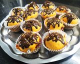 Foto del paso 3 de la receta: Magdalenas de flan con corazón de dulce de arándanos