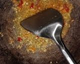 Foto langkah ke 4 dari resep Tumis pete with hati ayam campur oncom saos tiram.